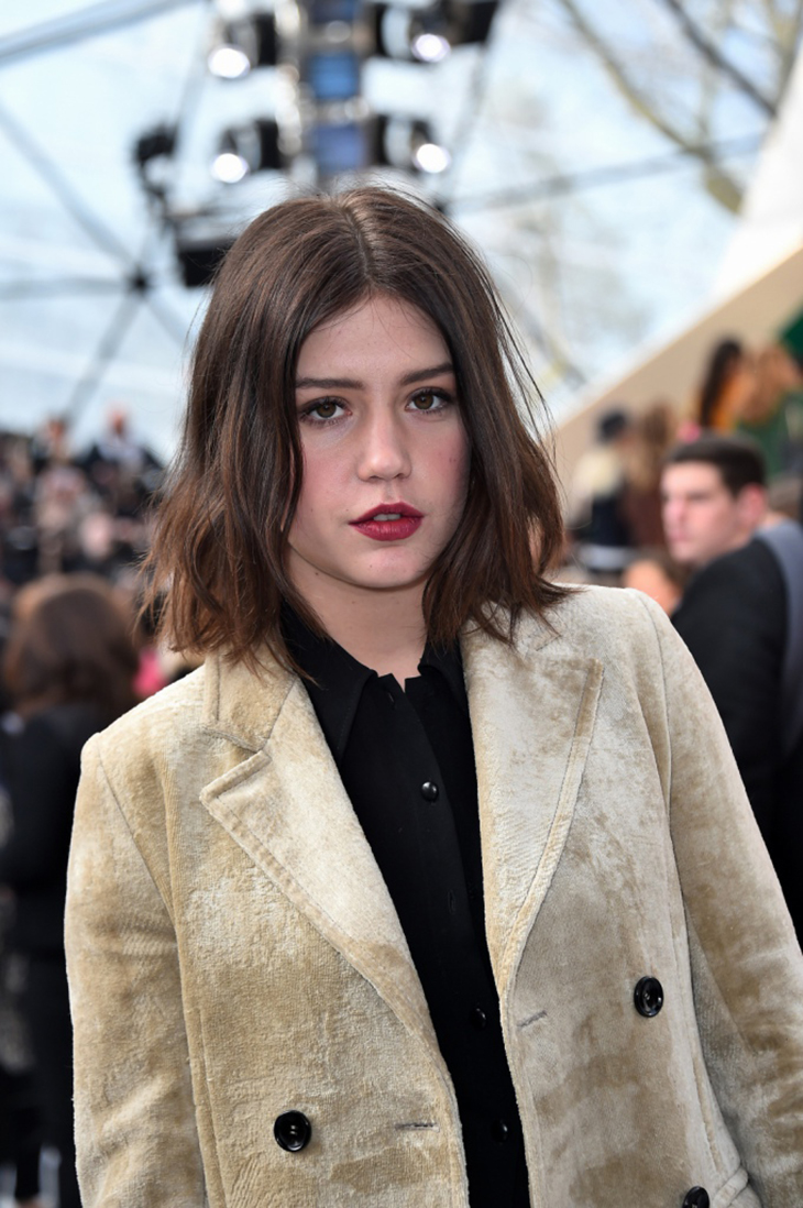 RED CARPET ADELE EXARCHOPOULOS VUITTON
